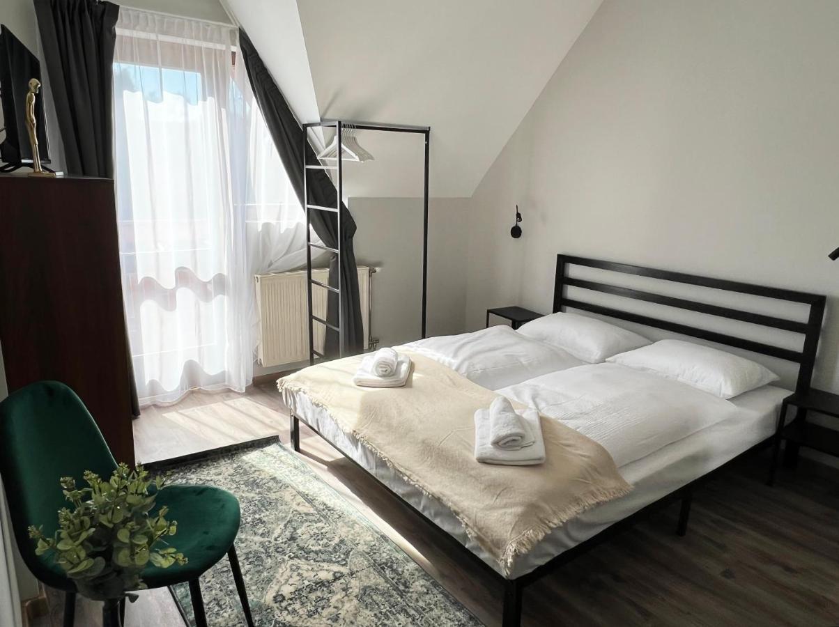 Nussbaum Panzio Hotell Keszthely Exteriör bild