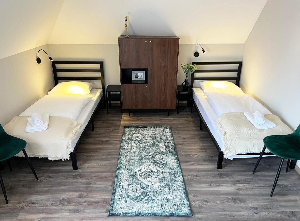 Nussbaum Panzio Hotell Keszthely Exteriör bild