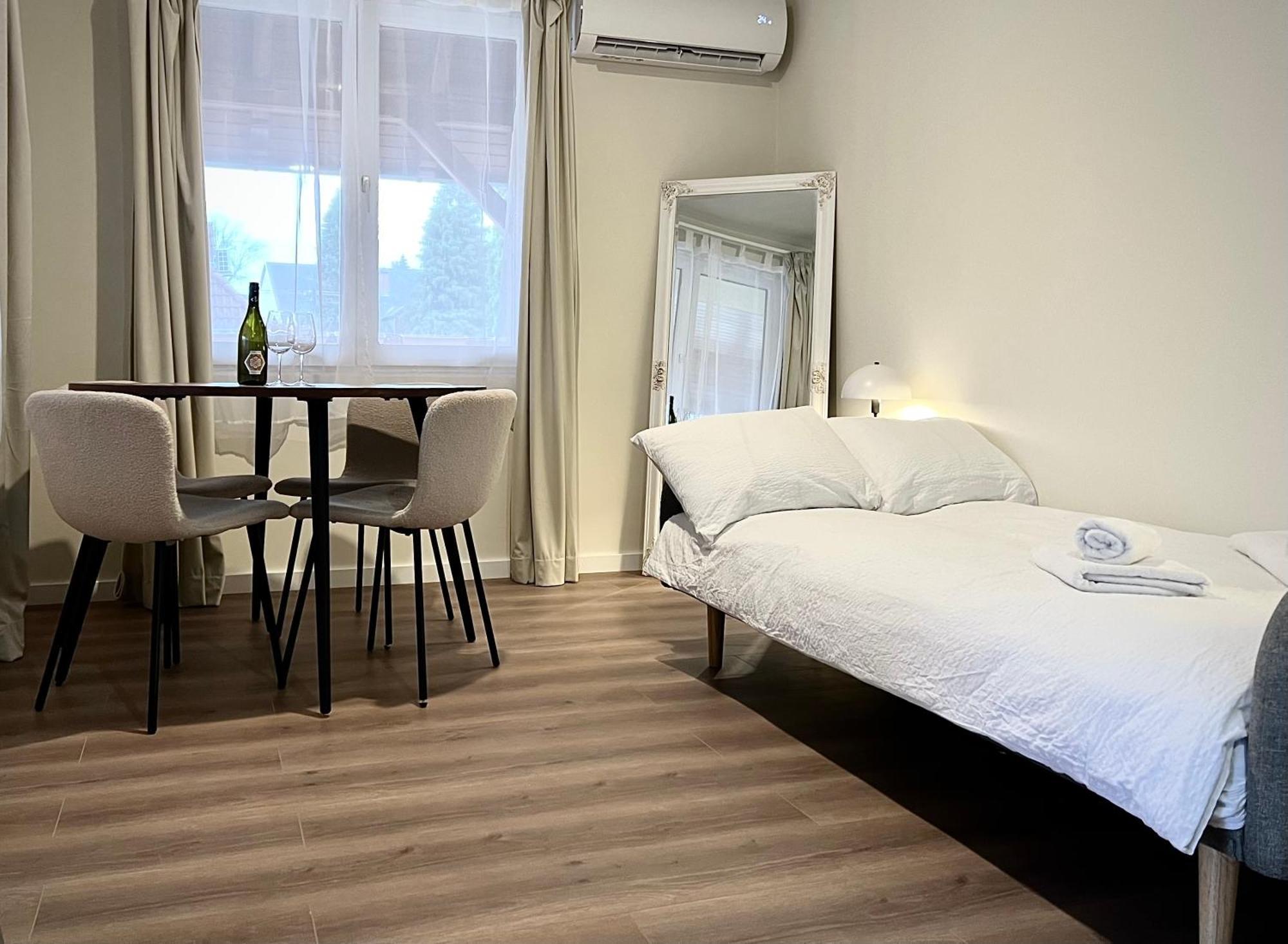 Nussbaum Panzio Hotell Keszthely Exteriör bild