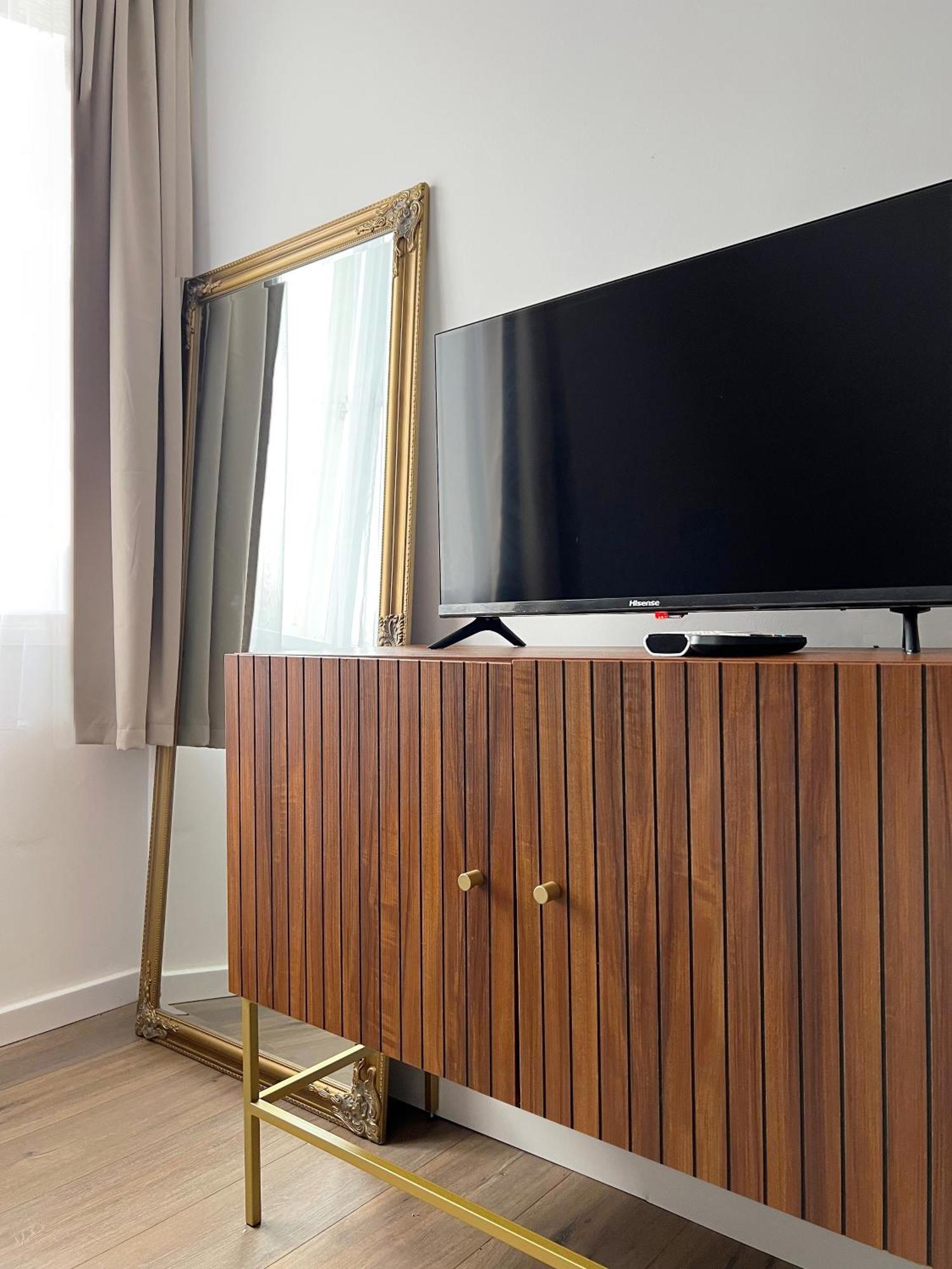 Nussbaum Panzio Hotell Keszthely Rum bild